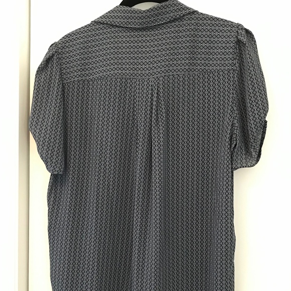 Adriana Papell Patterned Short-Sleeve Chiffon Blouse, Size Medium - Picture 2 of 5